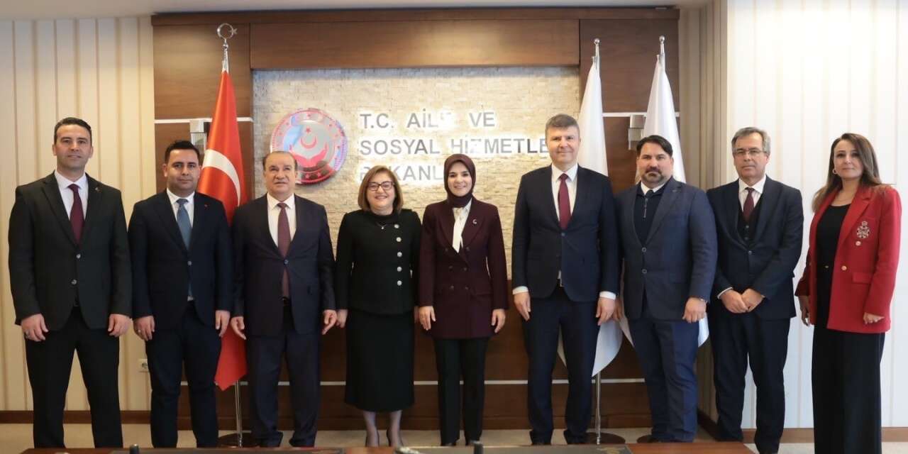 bakan-goktas:-“buyuklerimizin-refahini-ve-sosyal-hayata-katilimini-artiracak-calismalari-yayginlastiriyoruz”