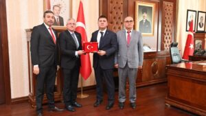 Sağlık-Sen’den Vali Sarıibrahim’e Hayırlı Olsun Ziyareti
