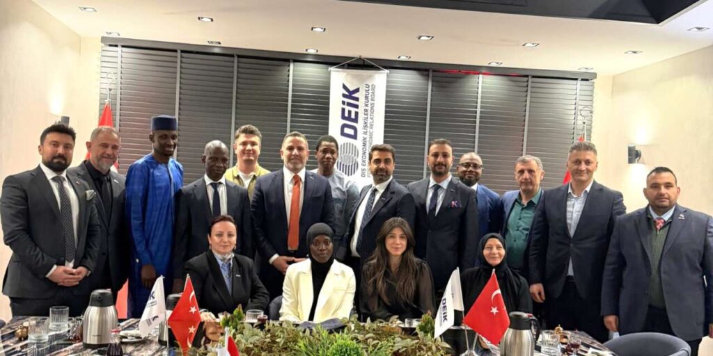 deik-turkiye-mali-is-konyesi-iftarda-bulustu