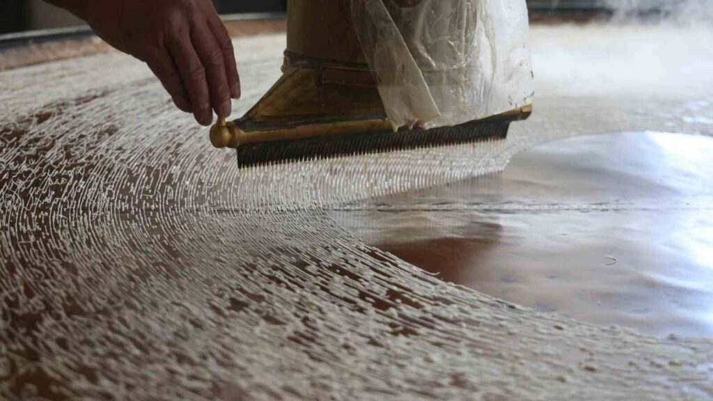 45-yillik-bakir-ocakta-geleneksel-tel-kadayif