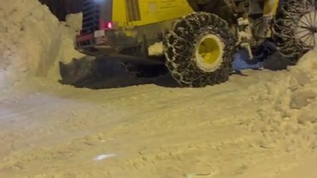 kar-kalinligi-is-makinesinin-boyunu-gecti