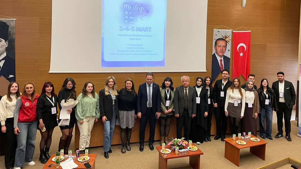 unides-kapsaminda-“meslege-bak”-seminerleri-basladi