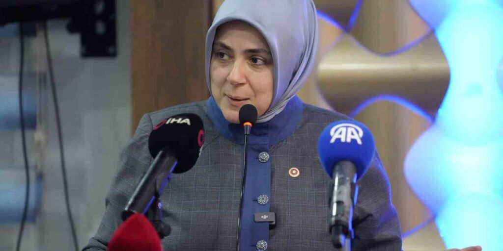 ercan,-kirikkale’de-konustu:-“dunyada-sozu-dinlenen-liderimiz-var”