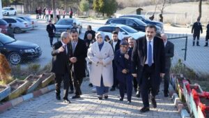 Ercan Kırıkkale’de: “Gençler İçin Güçlü Aile Şart”
