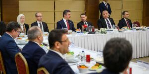 Yargı reformunda personel unutulmadı: Maaş ve ek gösterge için kritik temas!