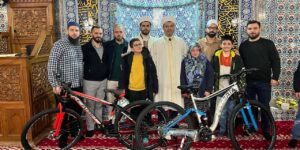 Keskin’de çocuklar namazda buluştu, hediyeleri kaptı