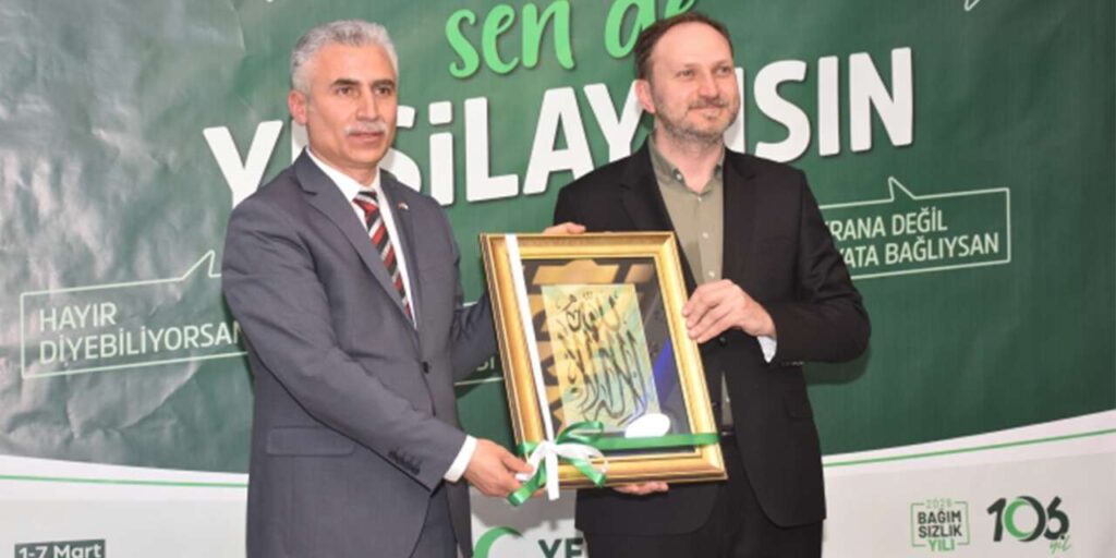 yesilay’dan-7’den-70’i-bulusturan-iftar:-bagimliliga-karsi-ortak-mesaj