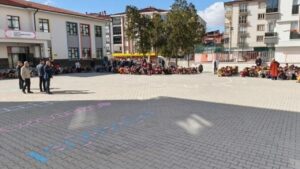 Miniklere Deprem Anında Yapılacaklar Anlatıldı