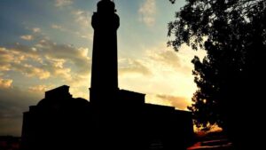 800 yıllık Selçuklu camisi meraklılarını bekliyor