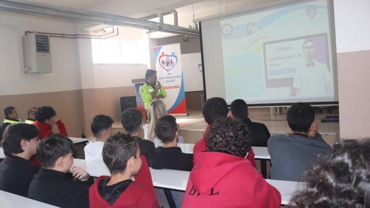 605-ogrenciye-guvenli-teknoloji-kullanimi-egitimi