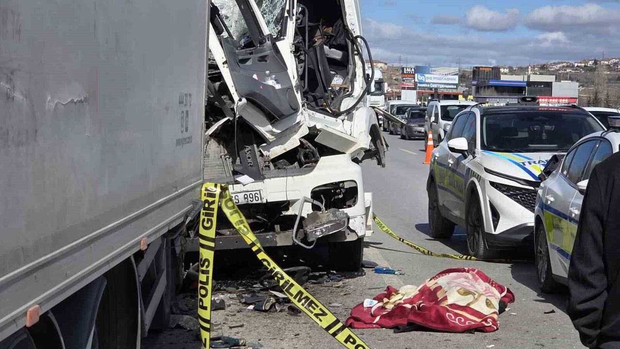 tira-carpan-tanker-soforu-hayatini-kaybetti