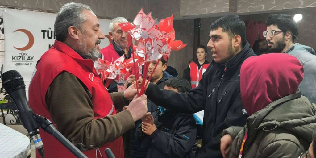 kizilay’dan-engelliler-ve-ailelerine-anlamli-iftar-programi