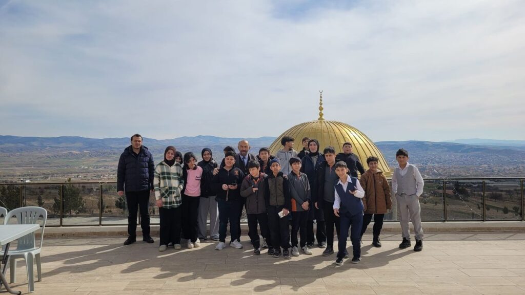 baliseyh’ten-islami-degerler-kulliyesi’ne-anlamli-ziyaret