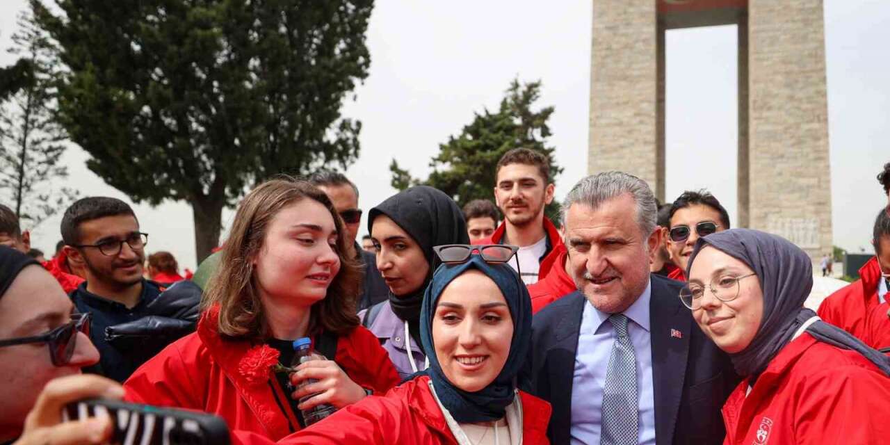 bakan-bak:-“kadin-sporcularimizla-gurur-duyuyoruz”