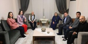 Kırıkkale Valisi Sarıibrahim’den şehit ailesine çifte anlamlı ziyaret