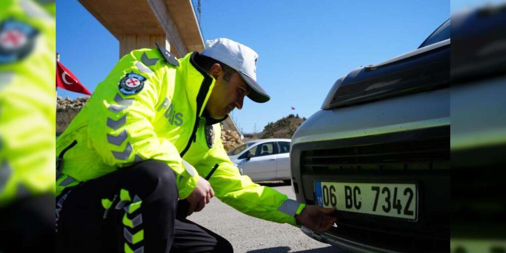 kilit-kavsak-kirikkale’de-app-plakalari-denetlendi