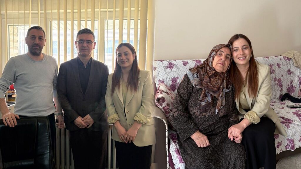 ramazan’da-anlamli-hane-ziyareti