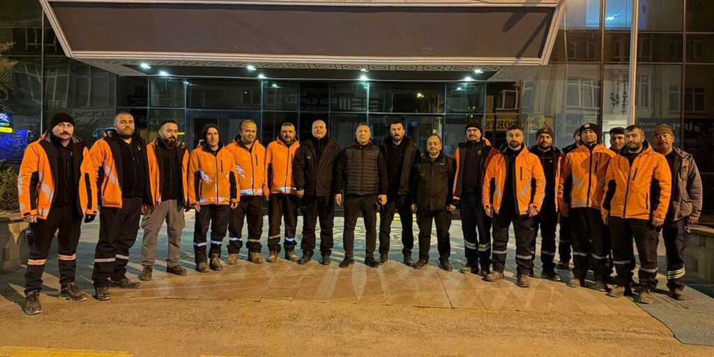 kirikkale’de-gece-saatlerinde-temizlik-mesaisi