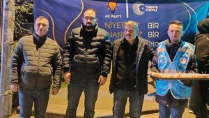 Nur Camii Avlusunda Ramazan Buluşması