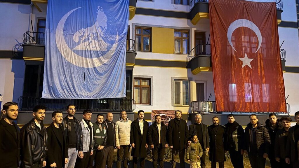 yesilay-ve-ulku-ocaklari-iftarda-bulustu