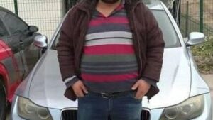 Yangında ailesini kurtarmaya çalışan adam hayatını kaybetti