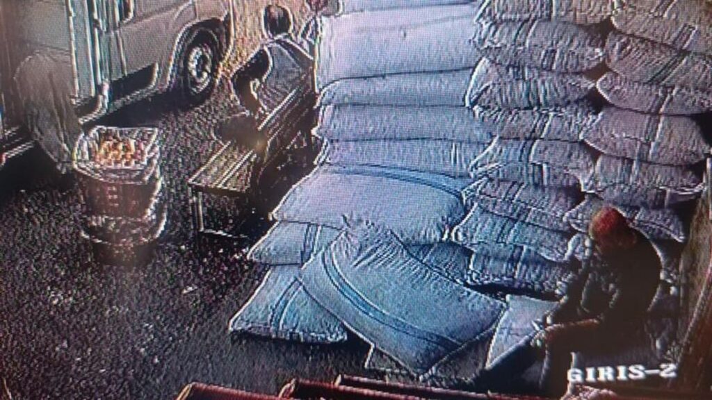 olum,-firin-calisanini-cay-molasinda-yakaladi