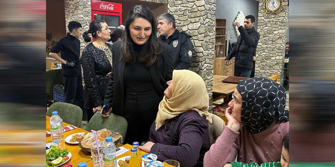 bahsili’da-vatandaslarin-katilimiyla-gonul-sofrasi-kuruldu