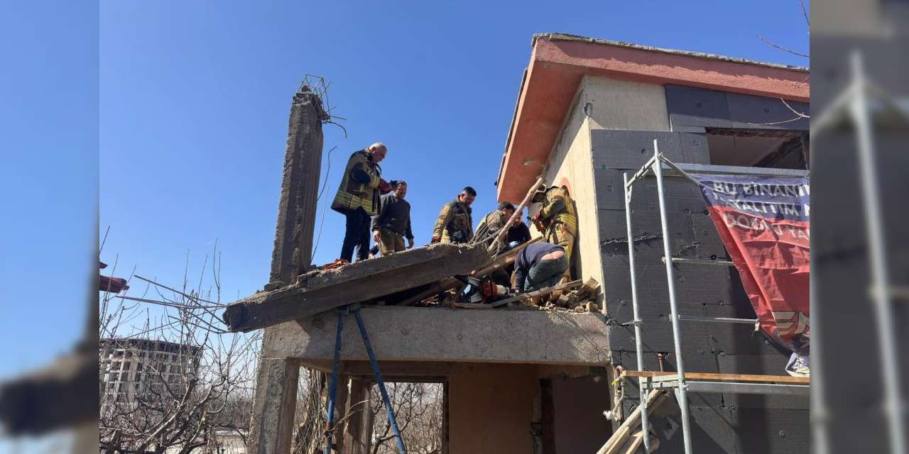 belediyenin-muhurledigi-insaatta-cokme:-2-isci-yaralandi