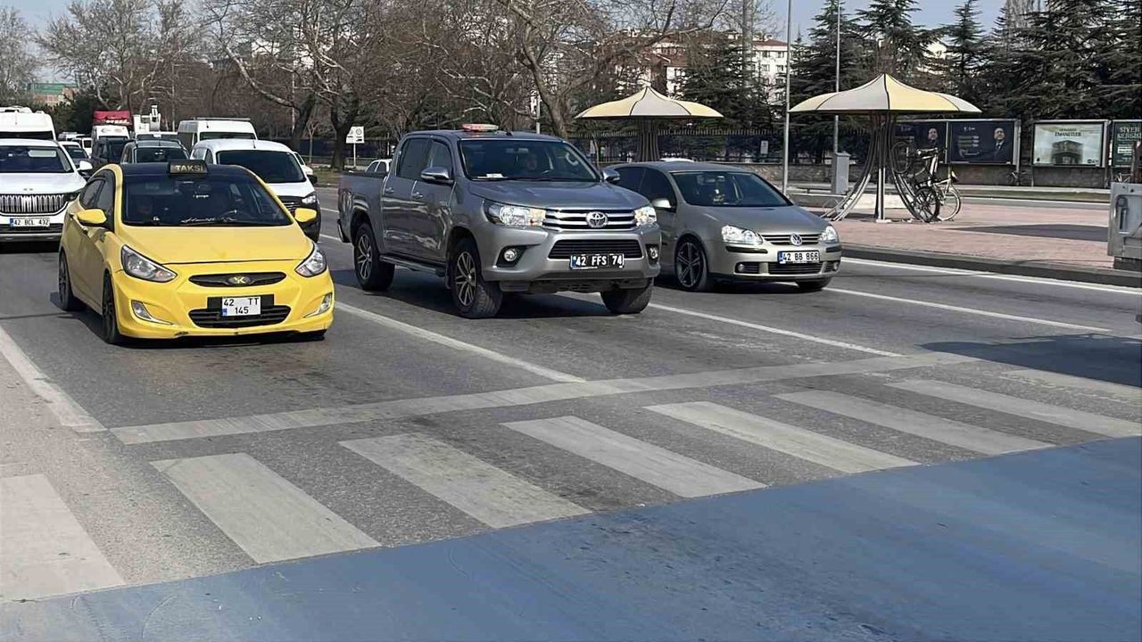 bayram-tatilinde-yola-cikacak-suruculere-hayati-uyari