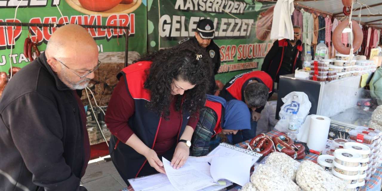 ramazan-fuari-siki-takibe-alindi:-bazi-urunlere-el-konuldu