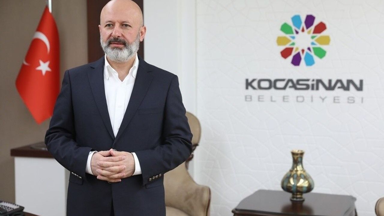 baskan-colakbayrakdar:-‘kadir-gecesi,-ulkemiz-ve-islam-alemi-icin-hayirlara-vesile-olsun’