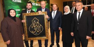 Bahattin Akyön’den Erdoğan’a hediye