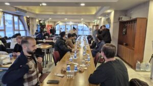Üniversiteli Öğrenciler İftar Sofrasında Buluştu