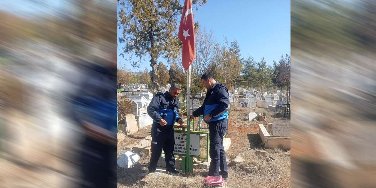 keskin-sehitliginde-bayraklar-yenilendi