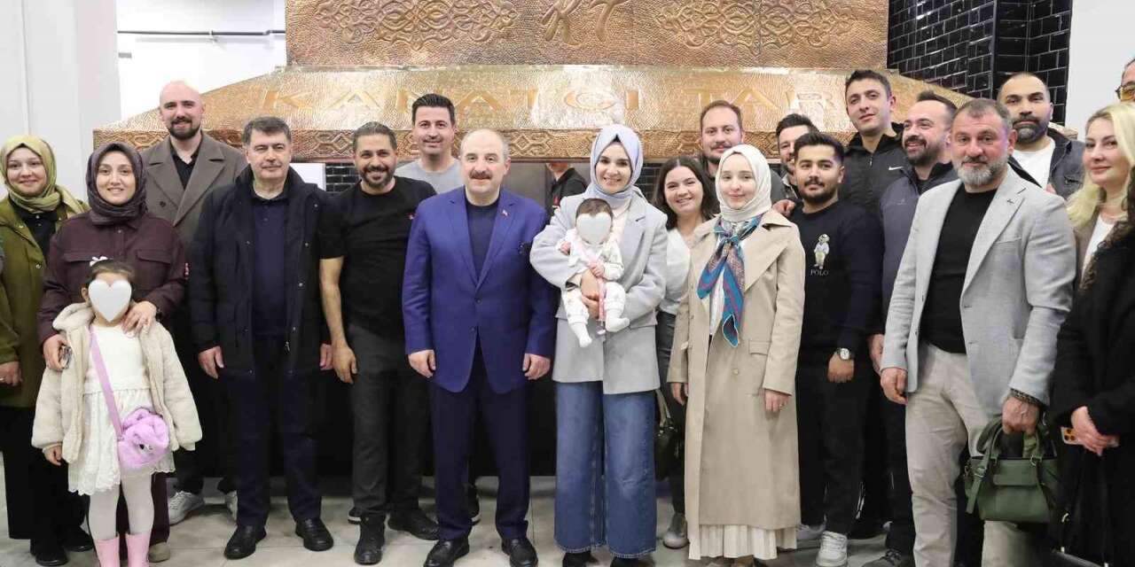 aile-ve-sosyal-hizmetler-bakani-goktas:-“her-daim-cocuklarimizin-yaninda-olmaya-devam-edecegiz”