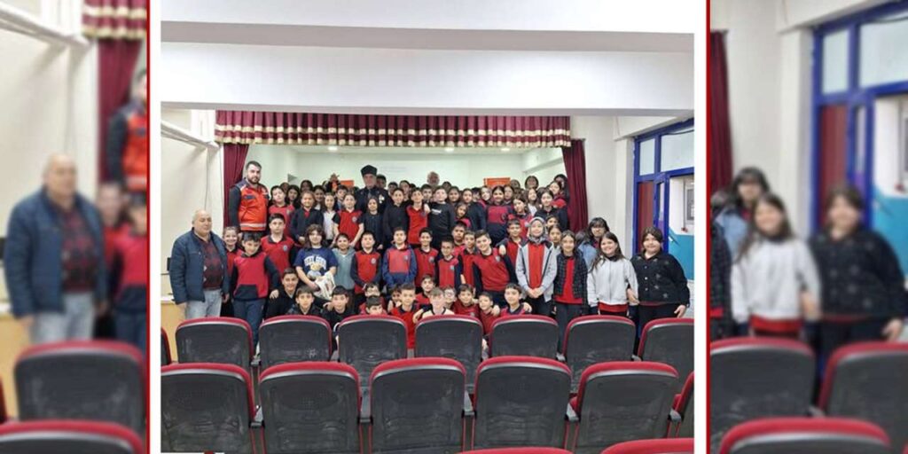 kahramanlar-anlatti,-genc-nesil-dinledi