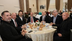 Başkan Önal, STK Temsilcileri ve Muhtarlarla İftarda Buluştu