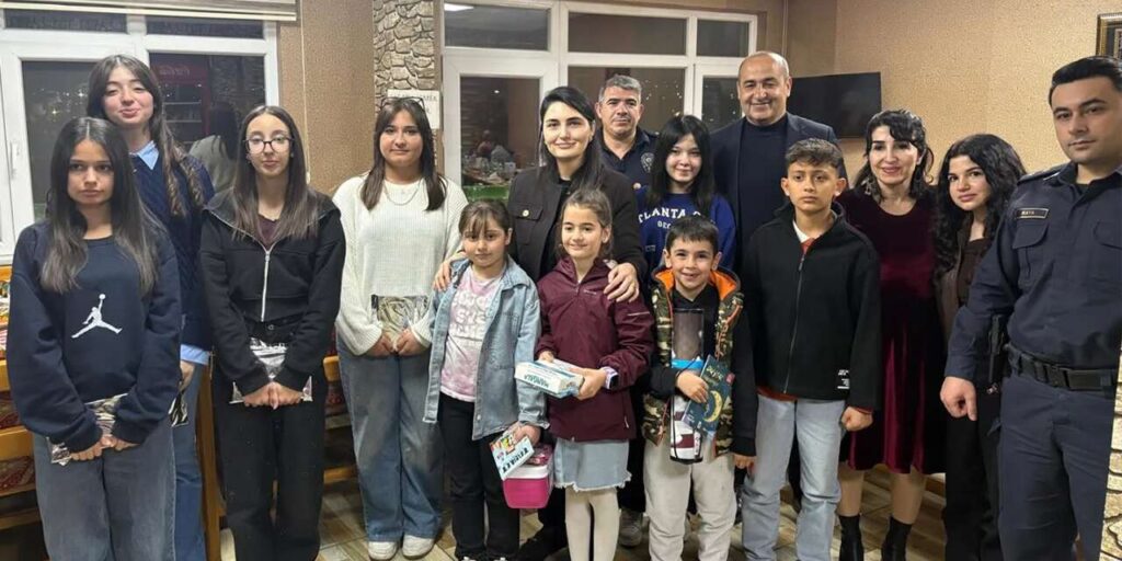 basarili-ogrenciler-iftarda-bulustu