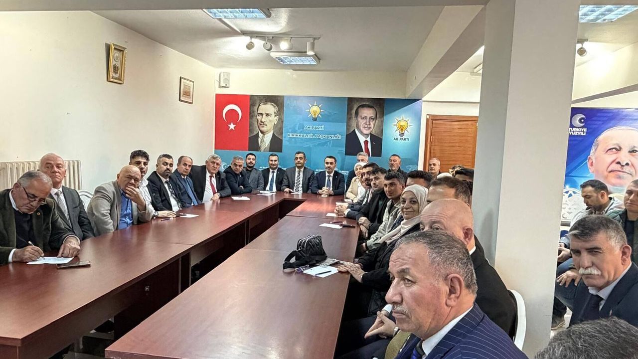 ak-parti-kirikkale-bayramlasma-programina-katildi