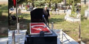 Şehitlikte sessiz ve derin bir hazırlık