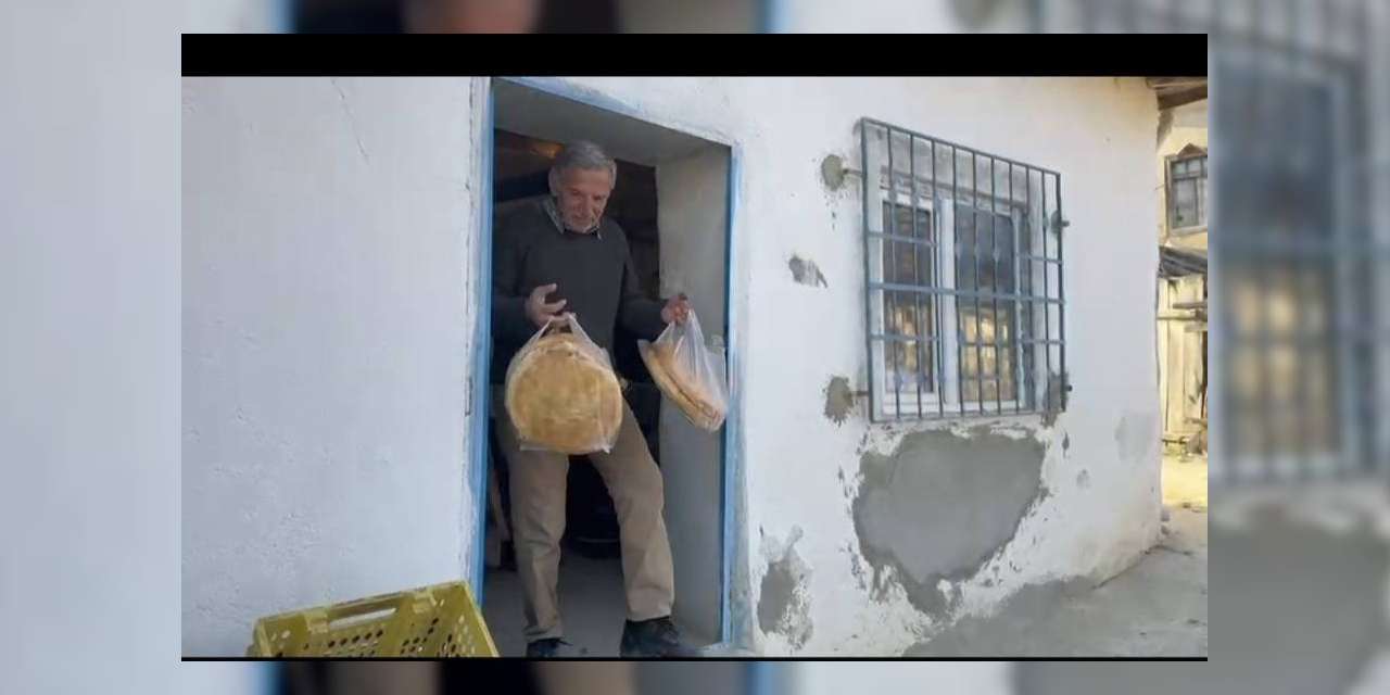 15-yillik-‘golge’-dayanisma:-o-koyde-her-aksam-bir-el-gelip-sessizce-tum-borclari-siliyor