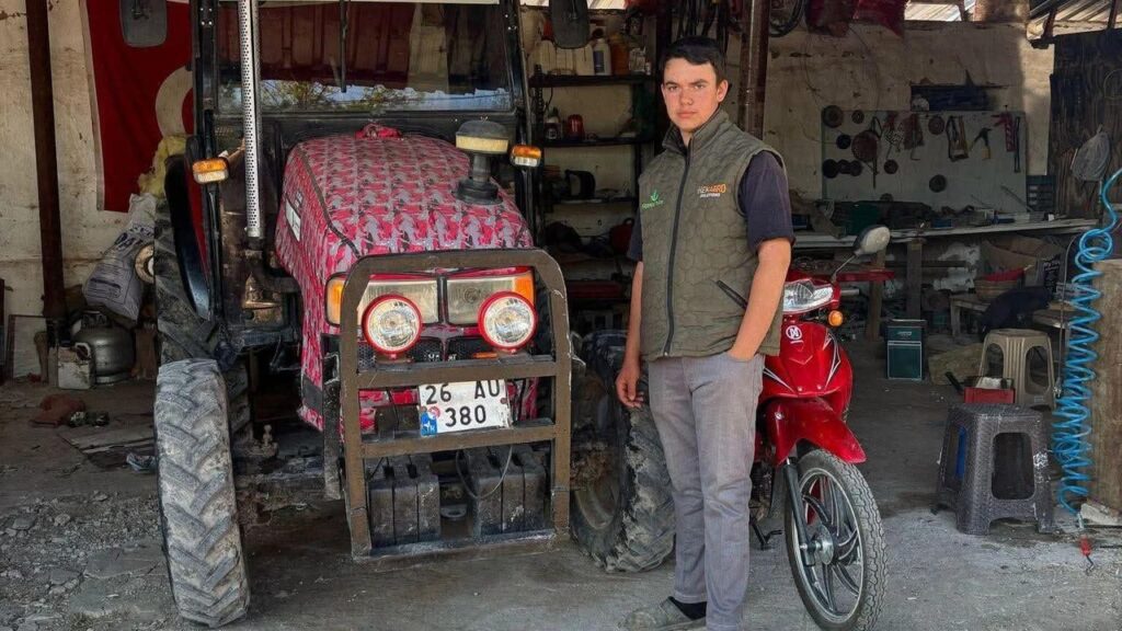 traktor-yikarken-akima-kapilan-17-yasindaki-cocuk-hayatini-kaybetti