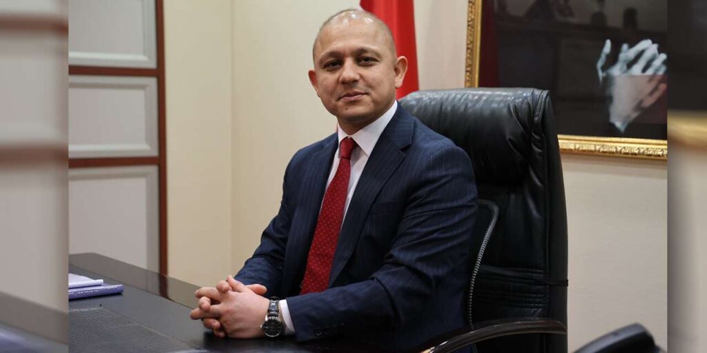 baskan-ahmet-onal:-“bayrama-ulasmanin-mutlulugunu-yasiyoruz”