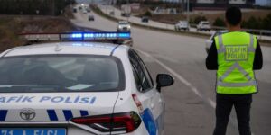 Bayram yolculuğu başladı: 43 ilin geçiş güzergahı Kırıkkale’de trafik hareketliliği arttı