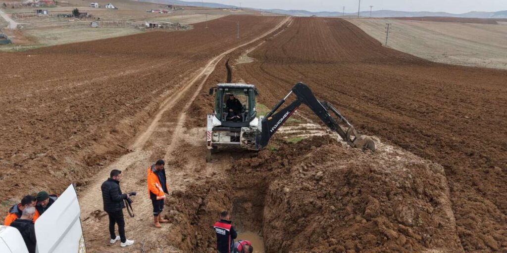 kirikkale-belediyesi’nden-arife-gununde-fedakar-mesai