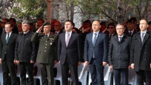 Şehitlerimiz yüreğimizde yaşıyor