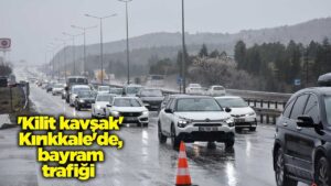 ‘Kilit kavşak’ Kırıkkale’de, bayram trafiği