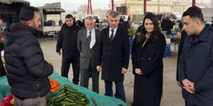 Bahşılı protokolü pazar yerinde vatandaşla buluştu