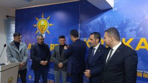 CHP’den AK Partiye geçiş