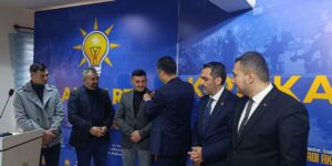 Bodur AK Parti saflarına katıldı!